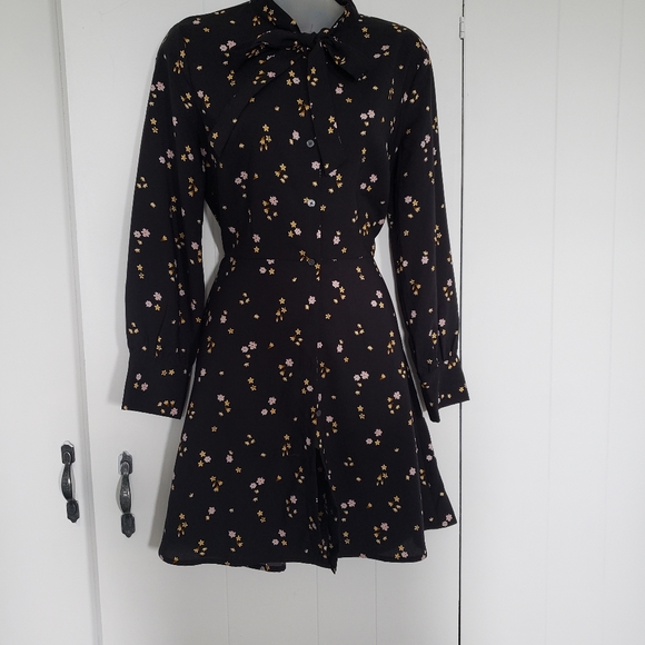 LOFT Dresses & Skirts - Loft mini floral repeat pattern dress with ties p6